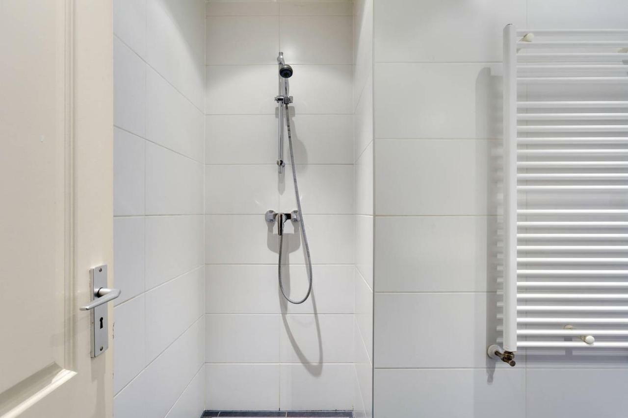 Luxurious Canalview Apt With Patio City Centre Amsterdam Værelse billede